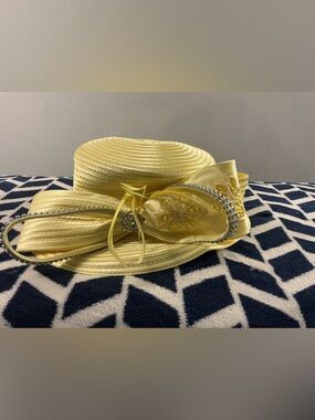 Yellow Satin Trim Women’s Dress Hat with Embellished Bow
